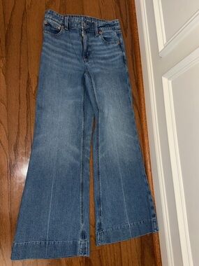 Boho Babe ☮️Groovy Flare Jeans High-Rise American Eagle Bohemian Style 70s